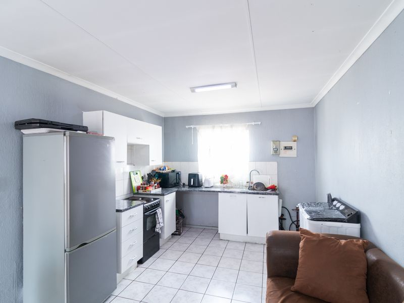 Second Floor Apartment in Vorna Valley - Photo 4