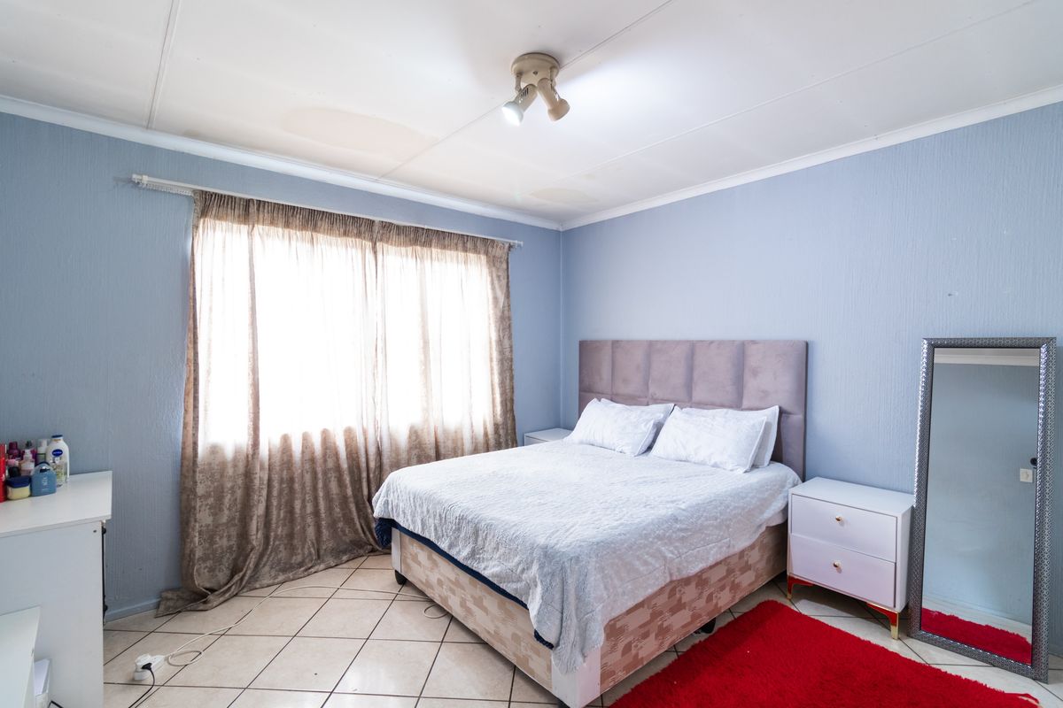 Second Floor Apartment in Vorna Valley - Photo 5
