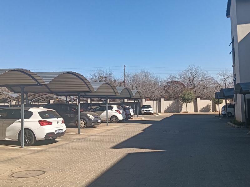 Upmarket new development situated in the heart of Raslouw. - Photo 6