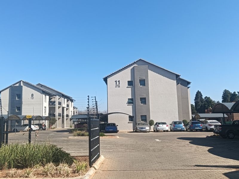 Upmarket new development situated in the heart of Raslouw. - Photo 3