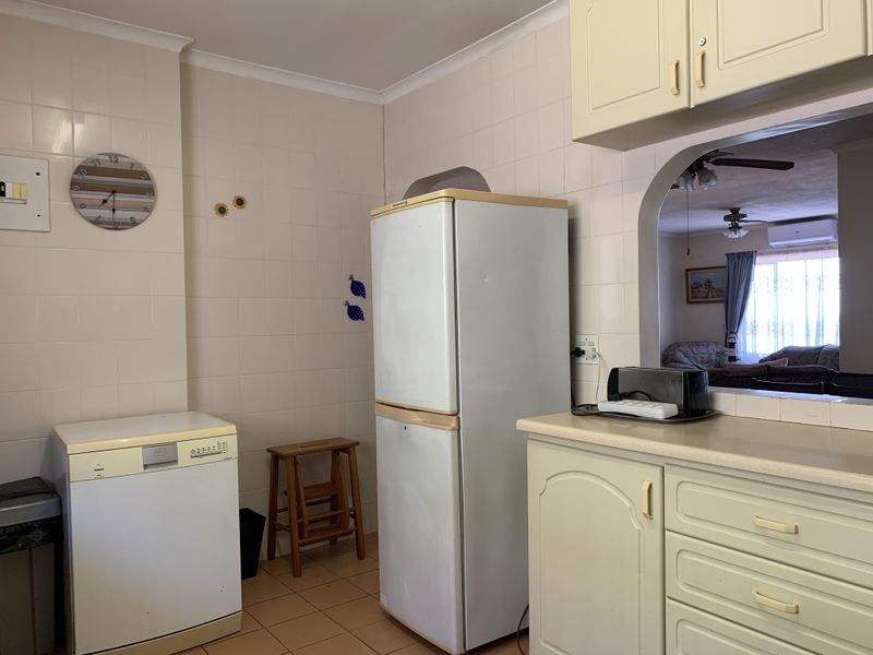 Front row sea view - Photo 10