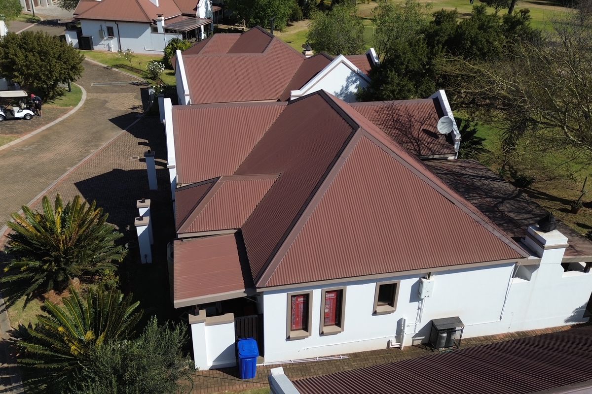 On the Golf Course in Cullinan - Photo 3