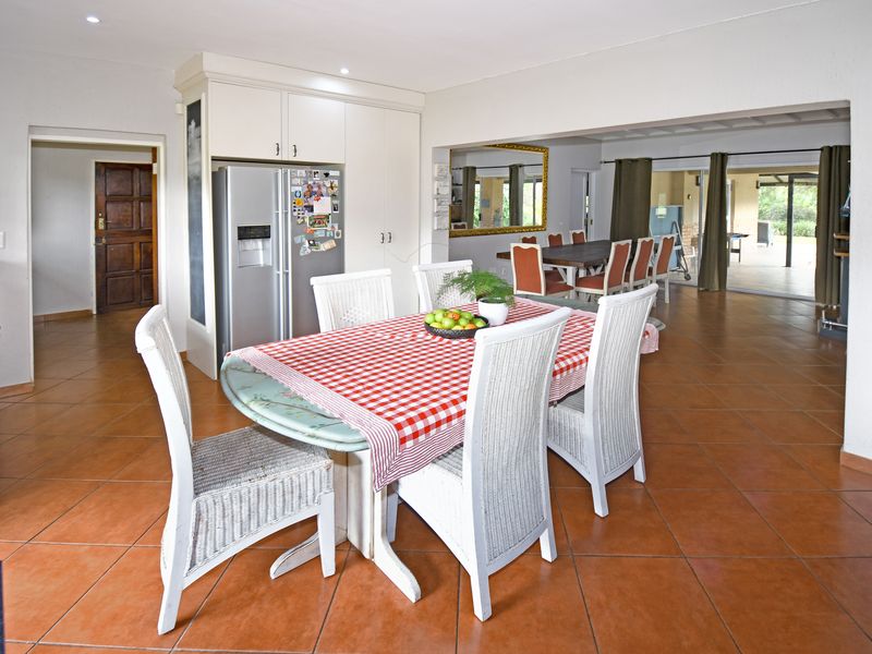 Five-bedroom house for sale in Bridle Park/Sun Valley - Photo 2