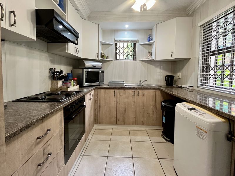 Furnished One Bedroom Apartment - Photo 5