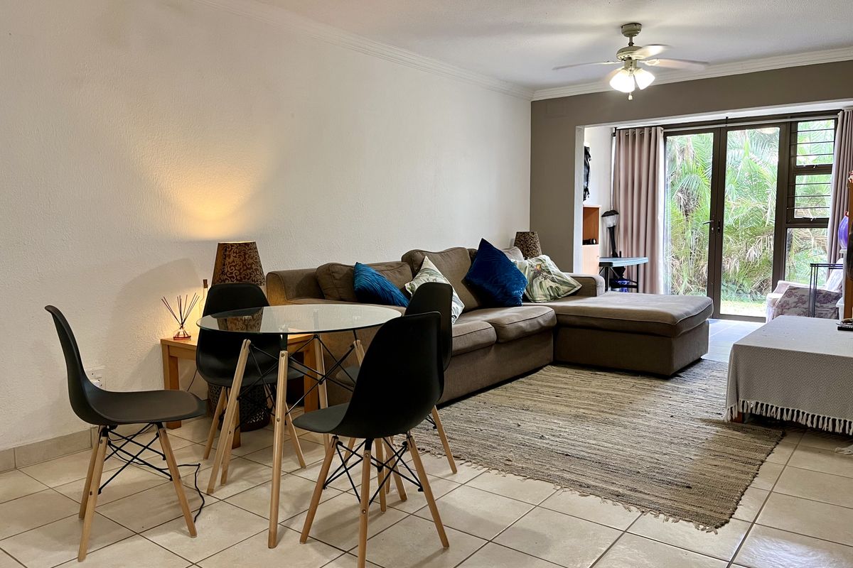 Furnished One Bedroom Apartment - Photo 2