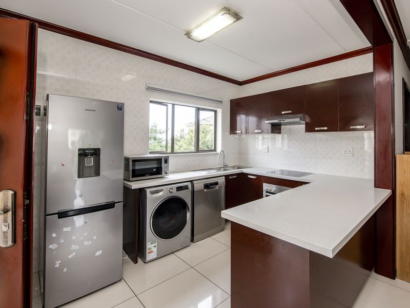 Eye Appeal plus purse appeal - Photo 3