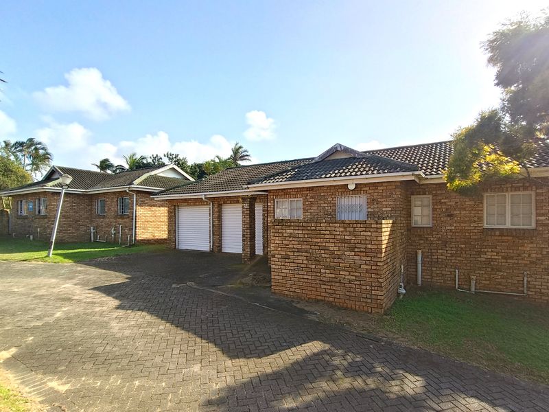 Elegant Simplicity in Prime Meerensee Location - Photo 8