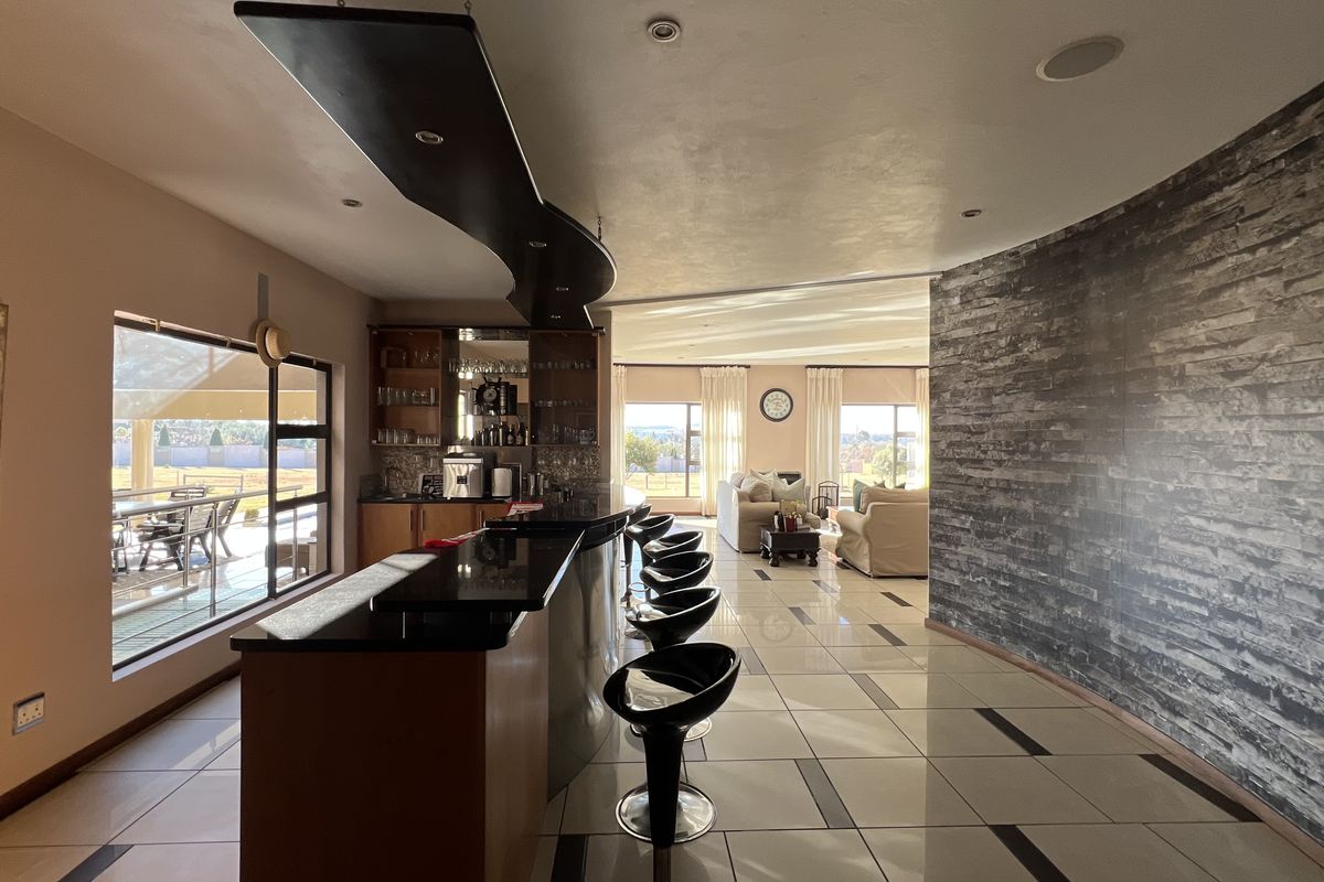 Luxury, Leisure & Limitless Space in Blue Saddle Ranches. - Photo 5