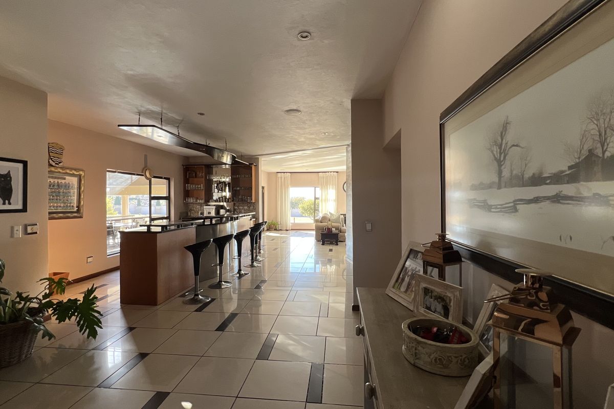 Luxury, Leisure & Limitless Space in Blue Saddle Ranches. - Photo 4