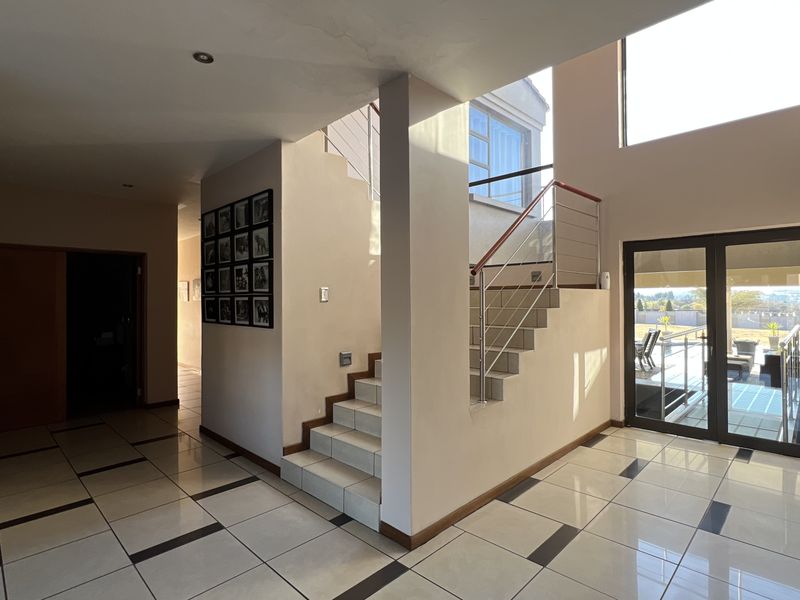 Luxury, Leisure & Limitless Space in Blue Saddle Ranches. - Photo 3