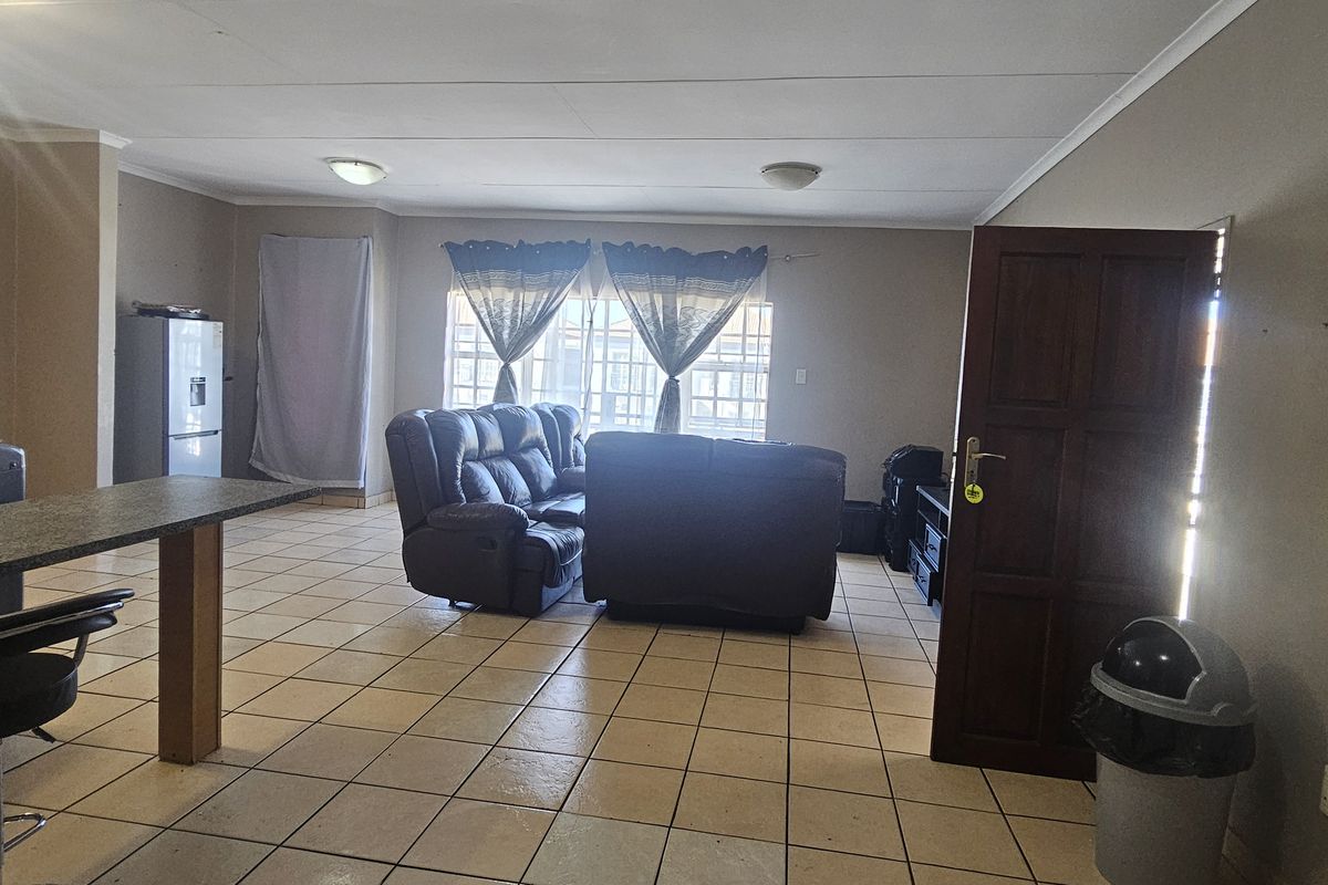 Lifestyle living Apartment in 24/7 security - Photo 5
