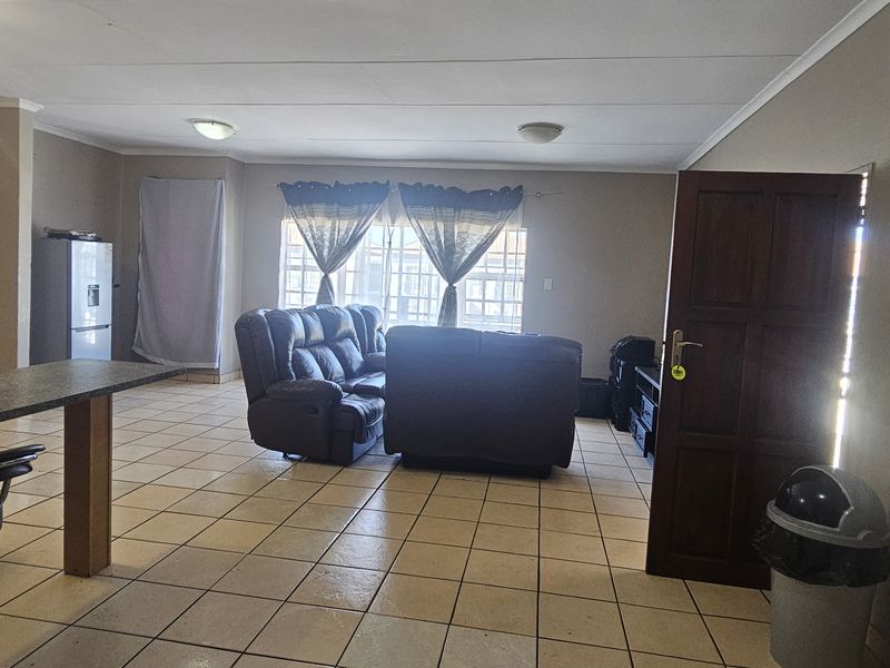 Lifestyle living Apartment in 24/7 security - Photo 5