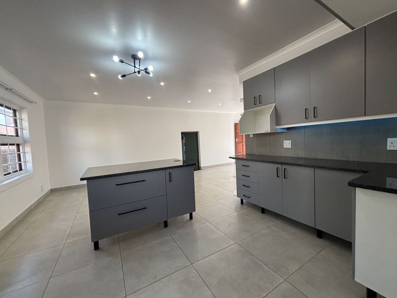 The Perfect Make Over - Photo 5