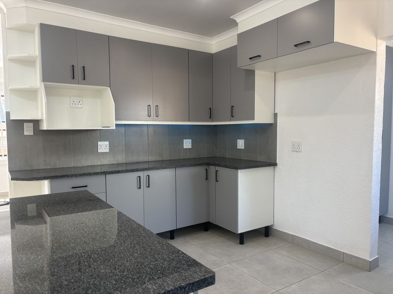 The Perfect Make Over - Photo 4