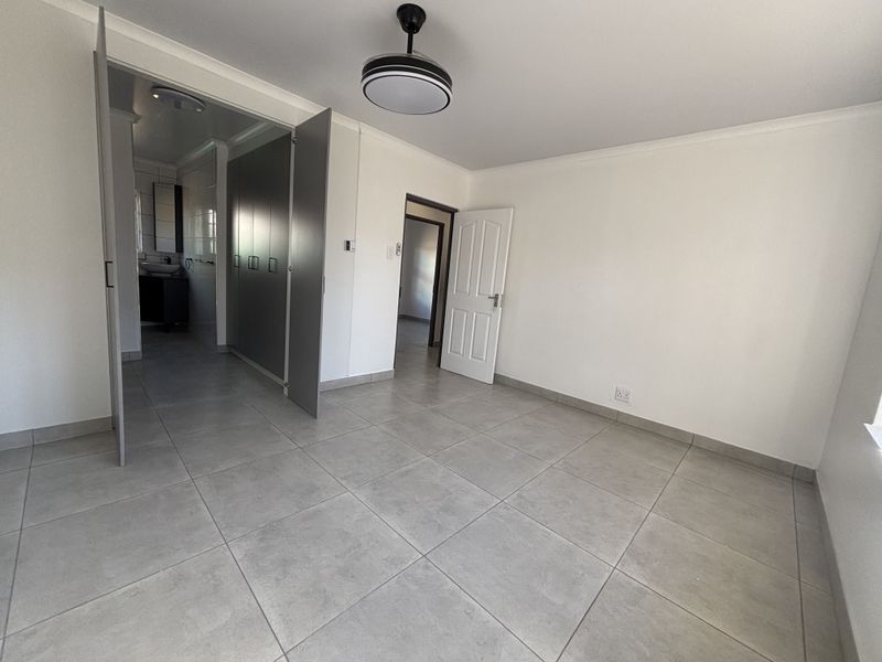 The Perfect Make Over - Photo 6