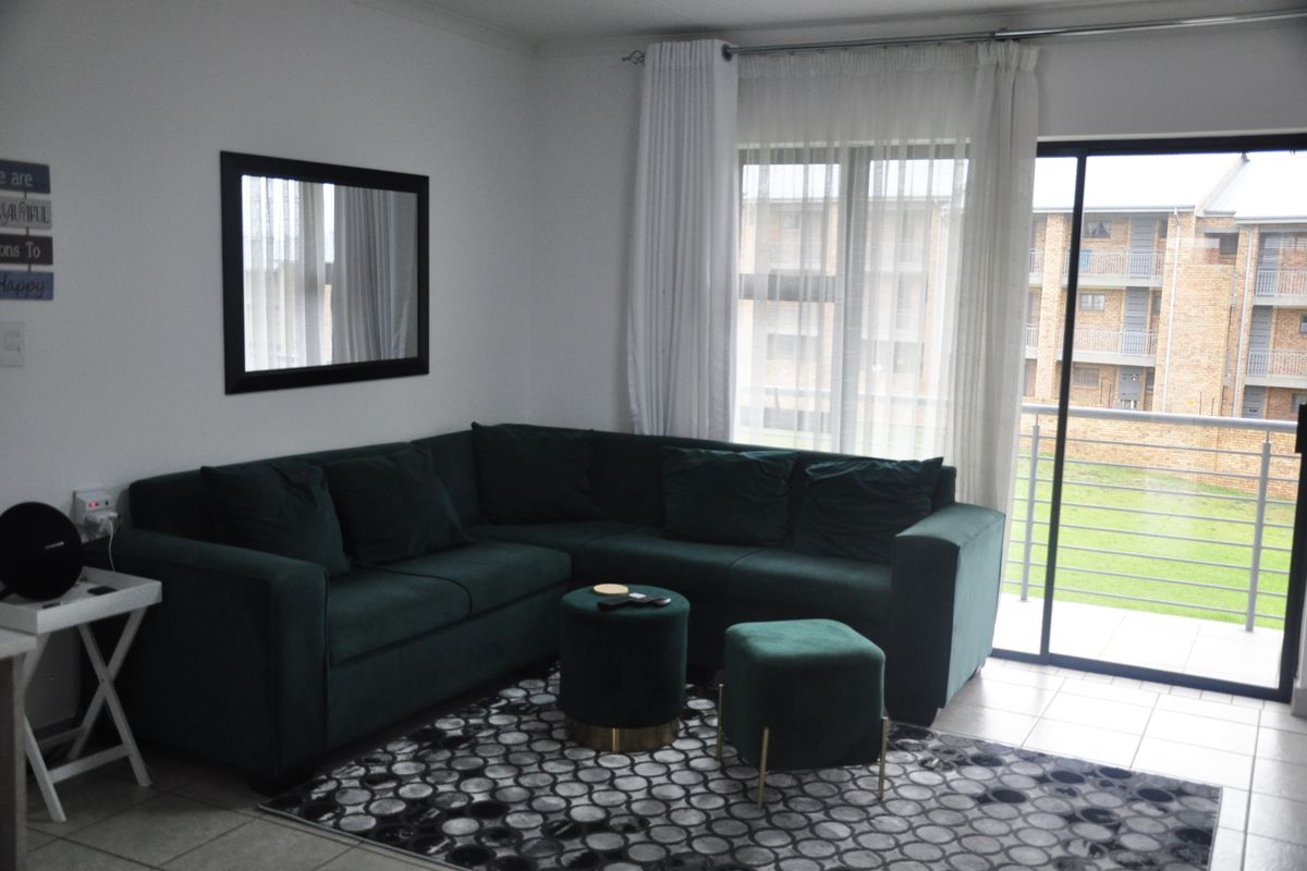 Smart & Secure: 2-Bed Apartment with Backup Power & Biometric Access. - Photo 2