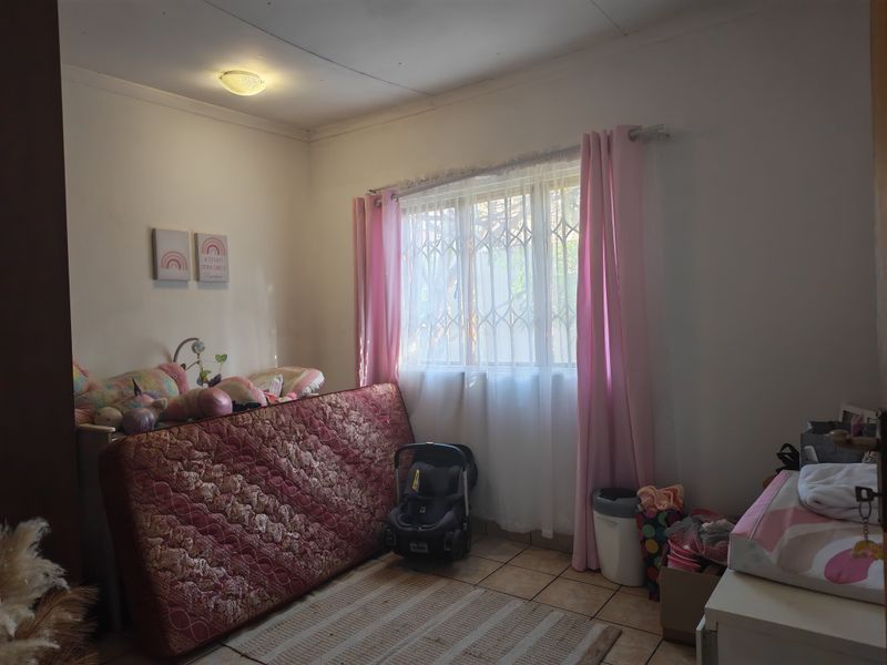 Neat 3-Bedroom Townhouse – Ideal Location, Great Value - Photo 10