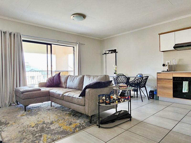 Stylish 1-Bedroom Apartment with Scenic Views in Kikuyu, Waterfall! - Photo 2