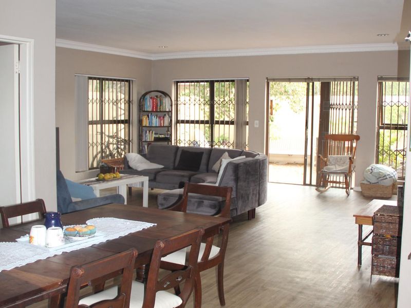 Perfectly located within walking distance to shops and healthcare, this home offers both convenience - Photo 3