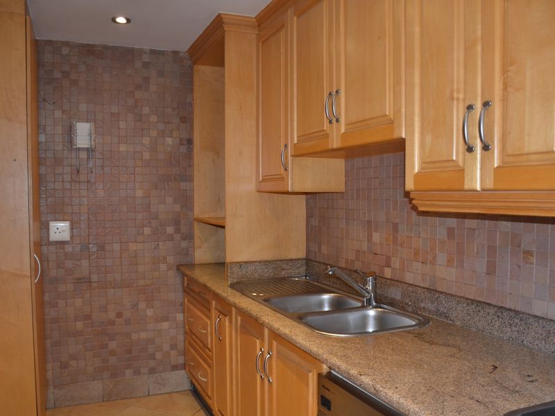 Classical Four-Bedroom Family Home in the Dean Road Enclosure in our Better Bedfordview - Photo 7