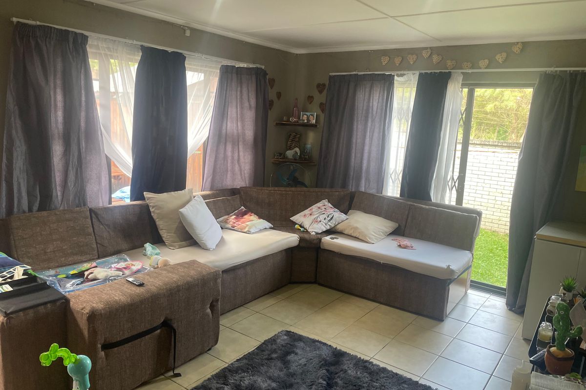 Secure & Stylish Living in Clovelley Cluster – Sunnyridge - Photo 3