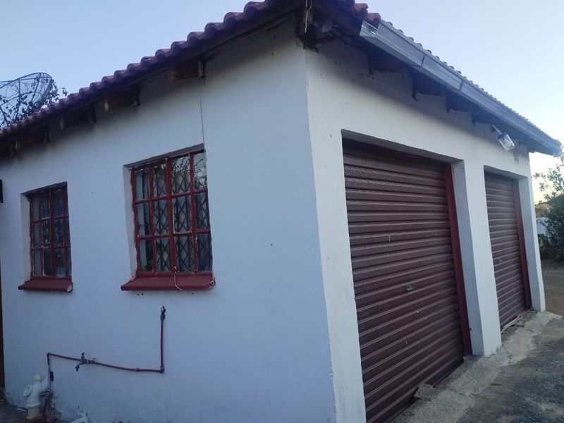 PRIME LOCATION!!!! - Photo 9