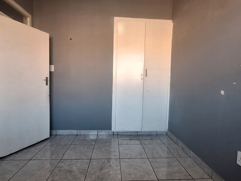 2.5 Bedroom Sunnyside Flate – Your Best Investment Opportunity - Photo 9