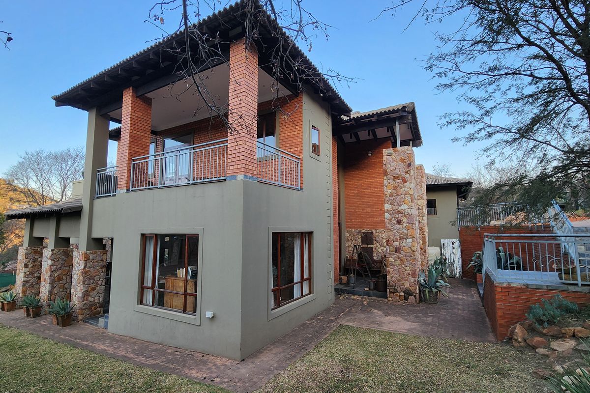 Luxury living, where the wild still roams @ approximately 320.000 Euro - Photo 2