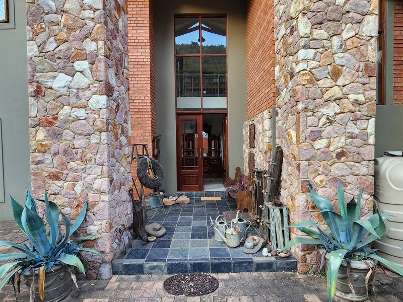 Luxury living, where the wild still roams @ approximately 320.000 Euro - Photo 3