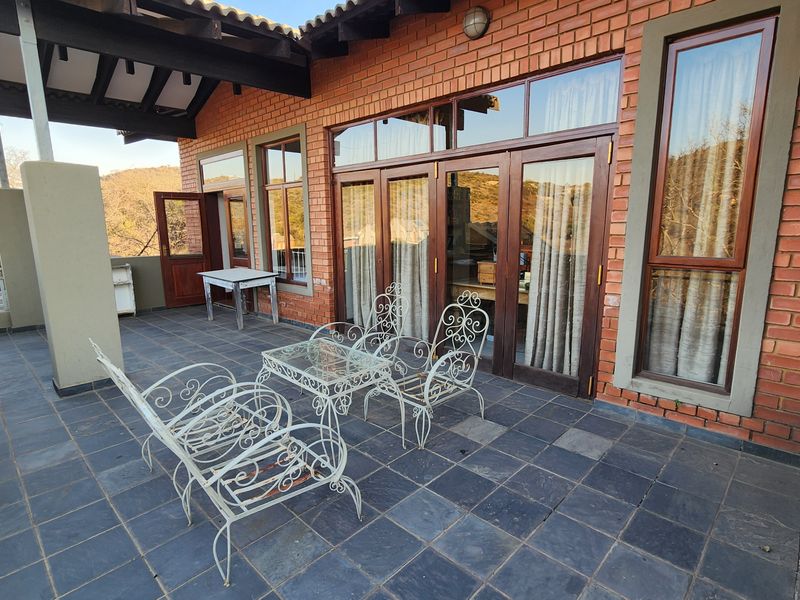 Luxury living, where the wild still roams @ approximately 320.000 Euro - Photo 4