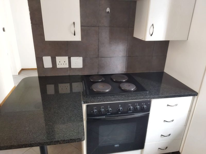 2 -Charming Ground Floor Apartment for Sale at Bailey Park, Potchefstrom for R 582 000 - Photo 4