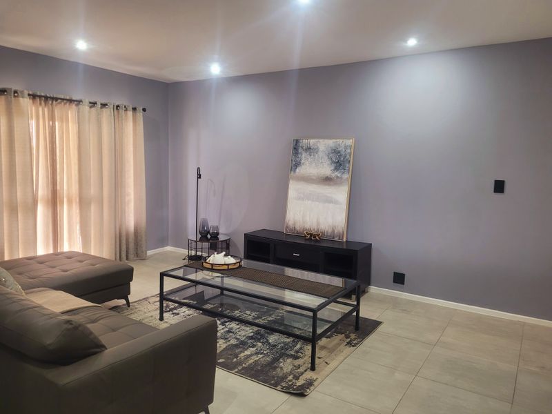 2 Bedrooms , 2 bathrooms, gaden unit - Photo 2