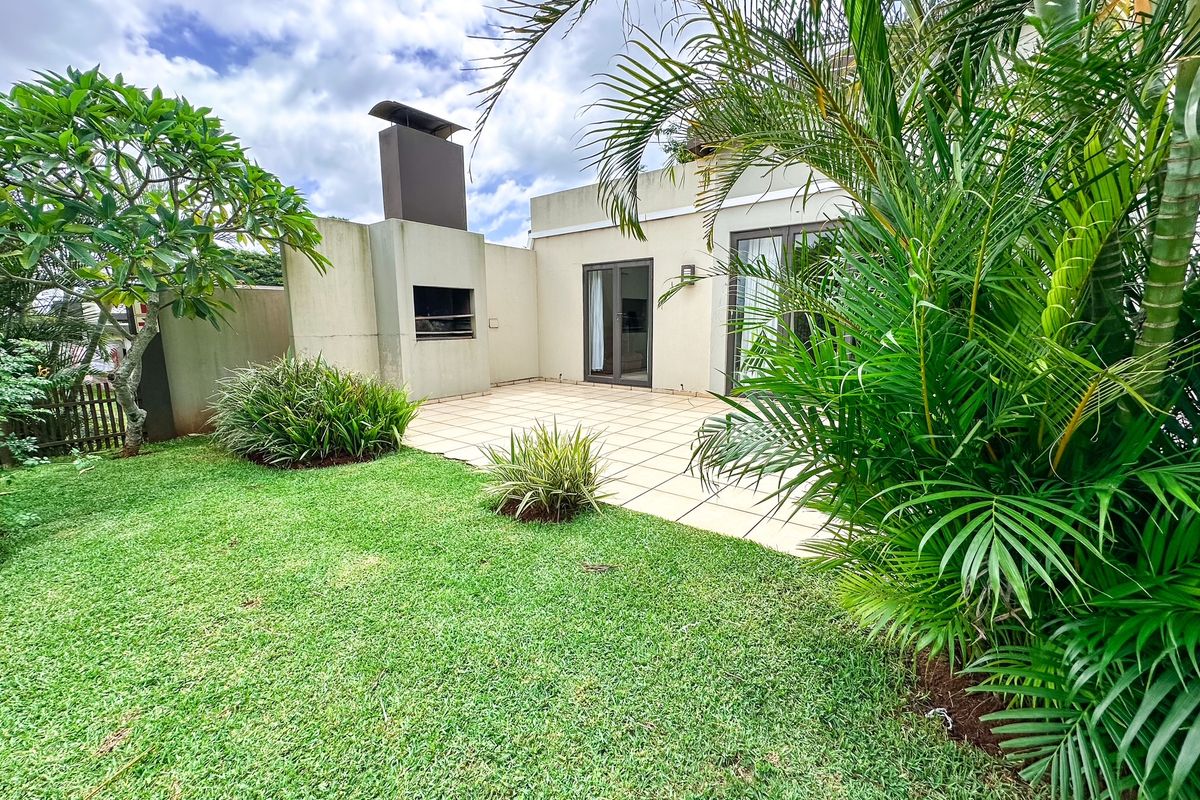 Charming Home in a Prime Mtunzini Complex - Photo 2