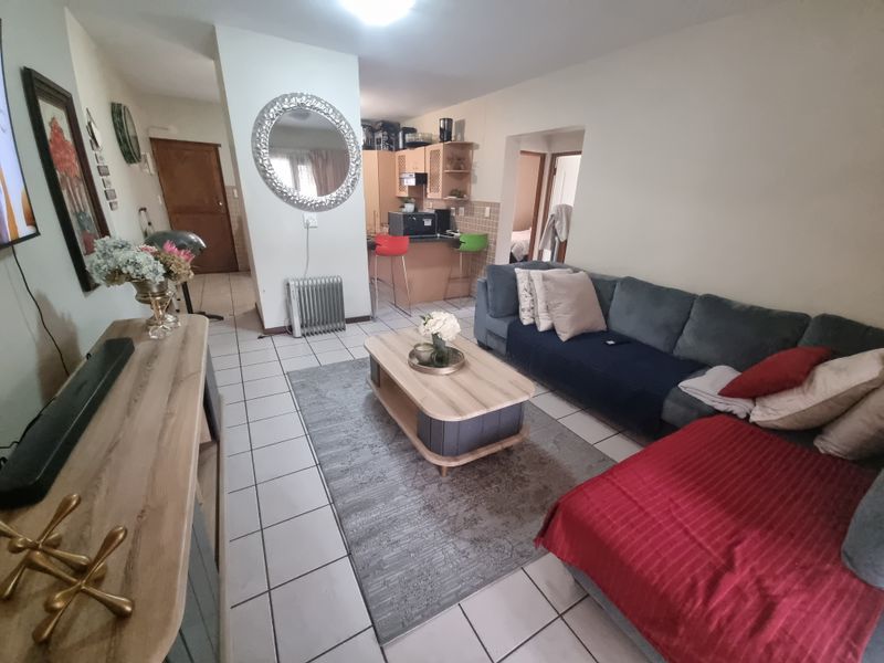 Charming 2-Bedroom Apartment in the Heart of Waterval East, Rustenburg - Photo 10