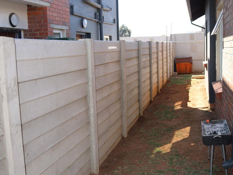 New Development a stone throw away from Parkdene Shopping Centre - Photo 7