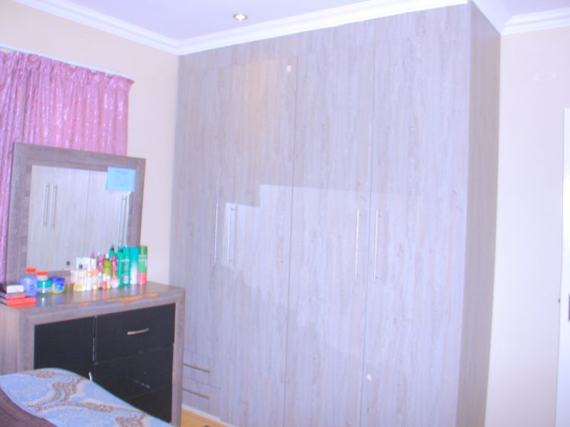 House For Sale In Germiston - Photo 6