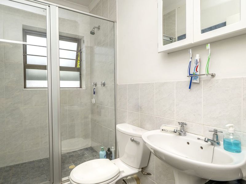 Ideal 3-bedroom home for the young family or if you're thinking of scaling down - Photo 9