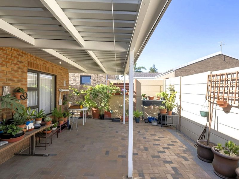 Ideal 3-bedroom home for the young family or if you're thinking of scaling down - Photo 4