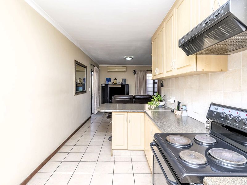 Ideal 3-bedroom home for the young family or if you're thinking of scaling down - Photo 9