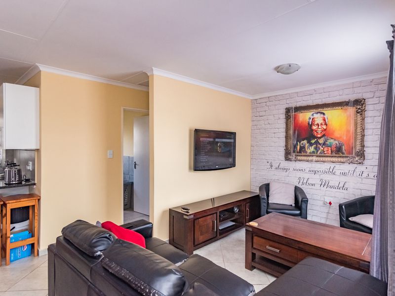 Don’t Miss This Beautiful, Well-Kept 3-Bedroom Home In The Sought-After Witpoortjie Estate! - Photo 4