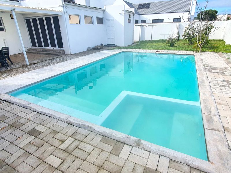 Investment opportunity for holidays, rental income, self catering or your permanent coastal home - Photo 7