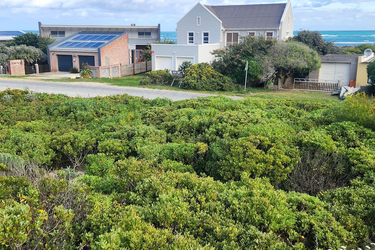 Seaside Getaway Location - Photo 5