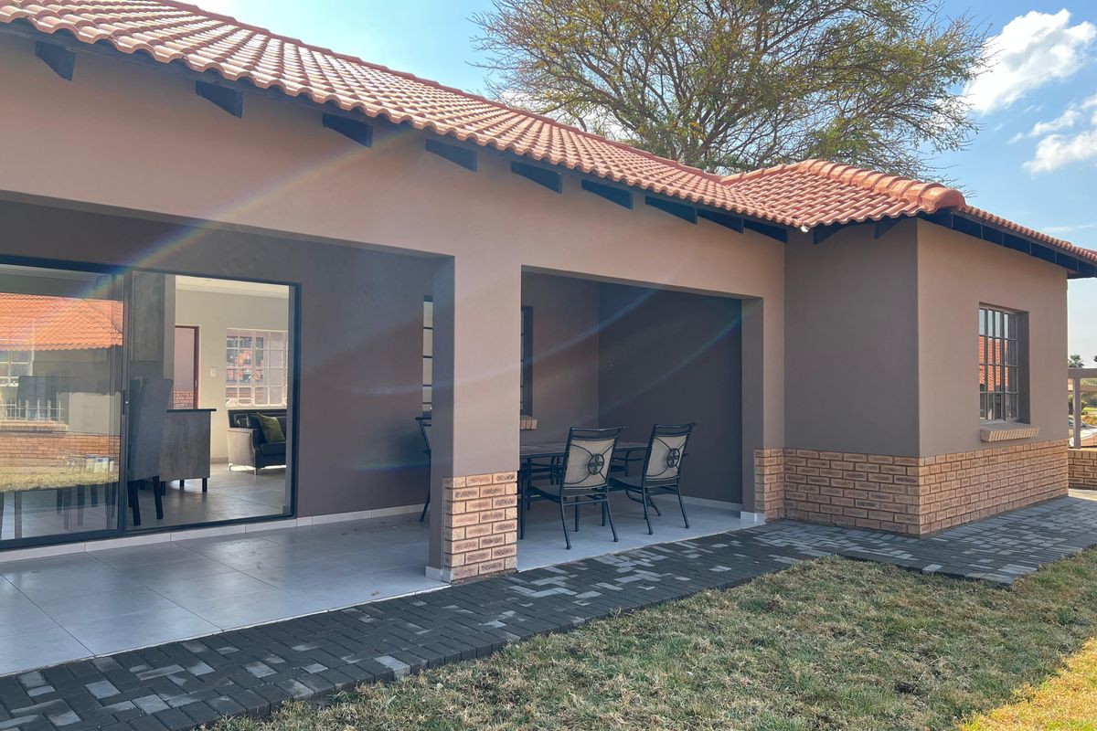 Experience luxury living in a secure Gated Estate - Photo 4