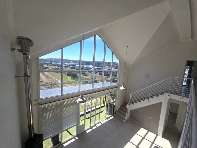 LUXURY PENTHOUSE LIVING AT ITS FINEST - Photo 8