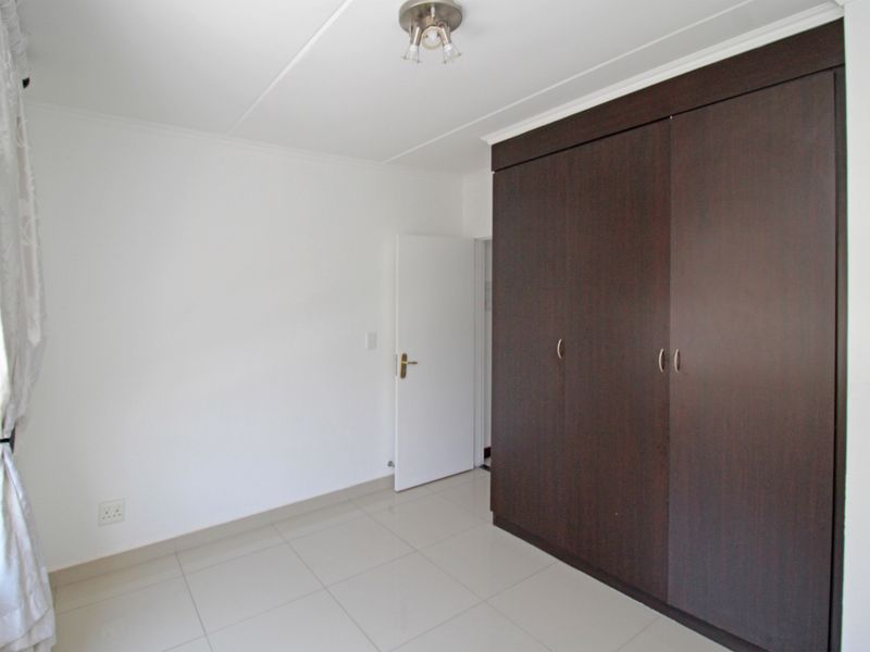 PERFECT FUSION OF LIGHT AND SPACE - Photo 10