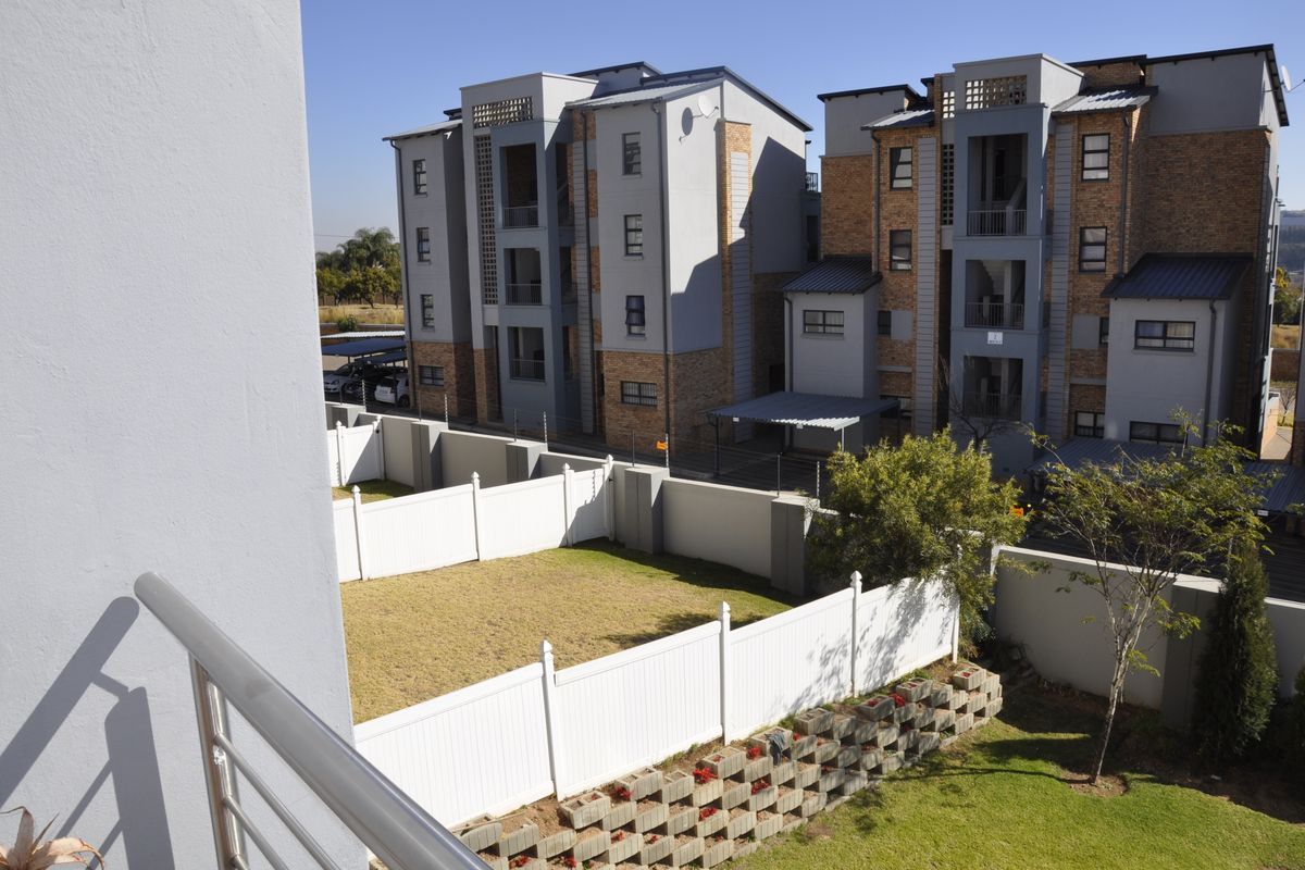 Stylish 3-Bedroom Loft Apartment in Morganwood, Barbeque Downs - Photo 5