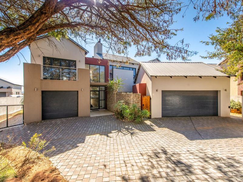 Exquisite Double-Story Home with Breathtaking Swartberg Mountain Views - Photo 3