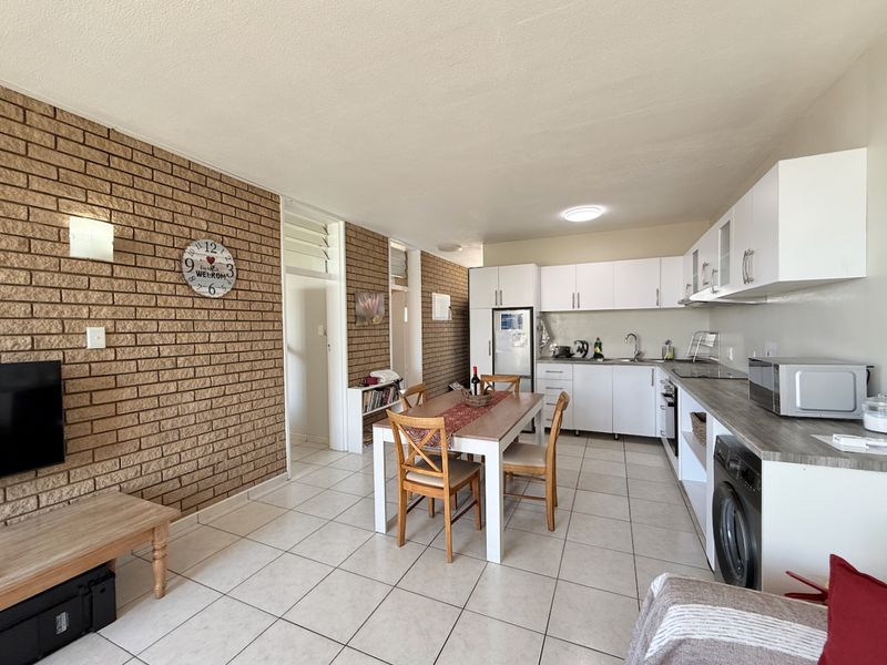 Beachfront Bliss with Sea Views & Strong Holiday Income - Photo 5
