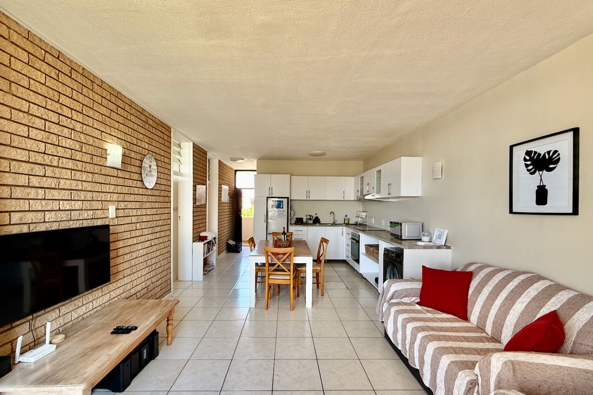 Beachfront Bliss with Sea Views & Strong Holiday Income - Photo 4