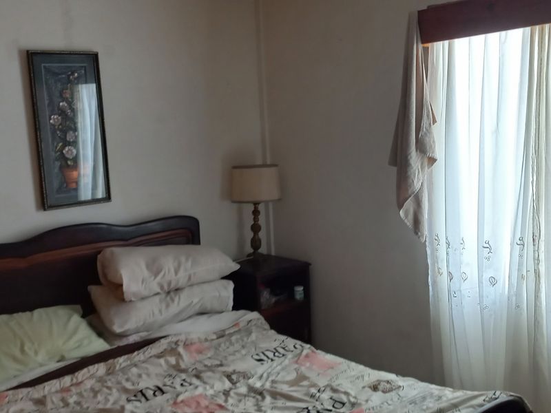 2 Bedroom House in Theronville Albertinia - Photo 10